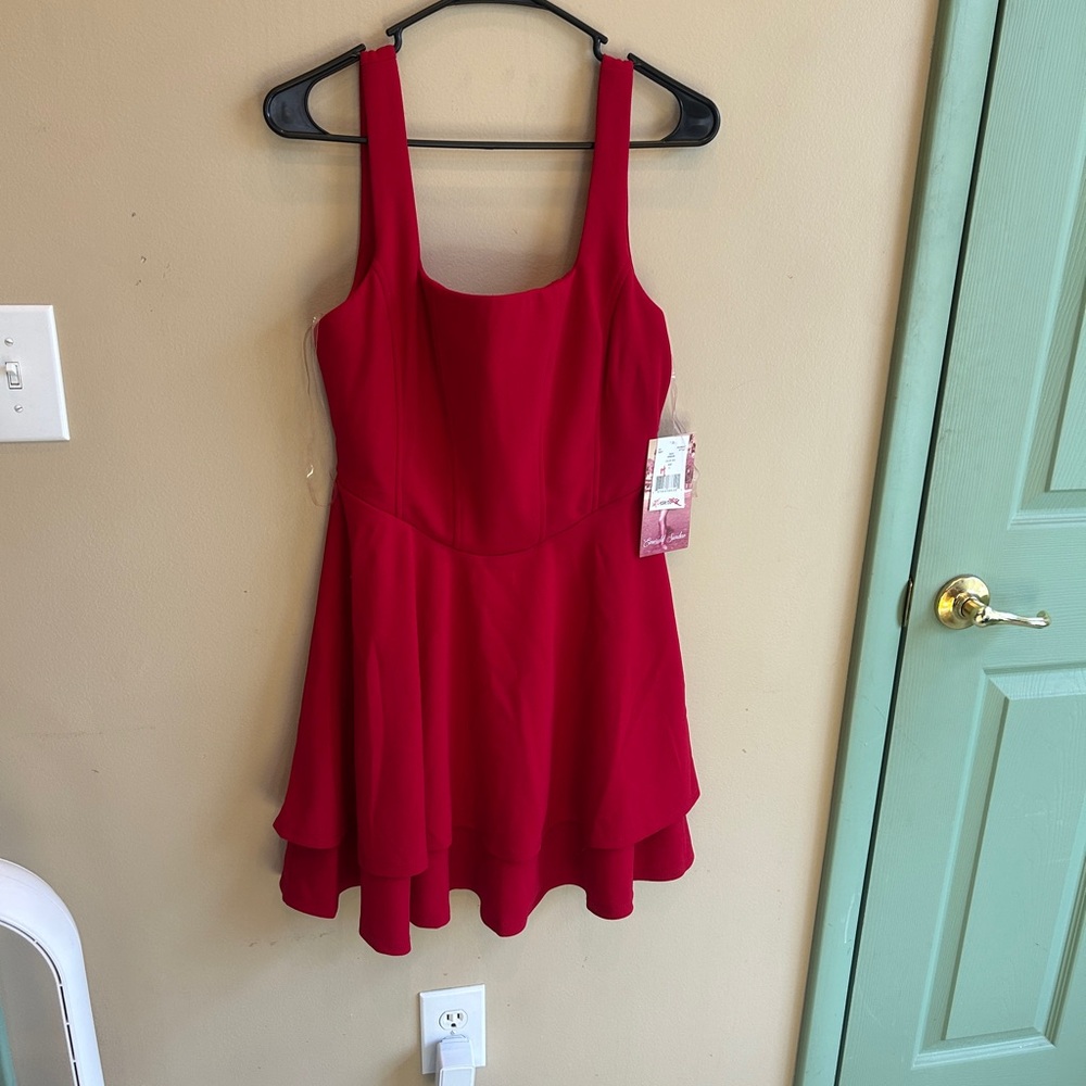 Emerald Sundae Red Sleeveless Dress